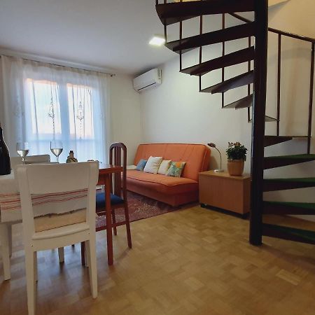 Apartment Gracijela Poreč Extérieur photo